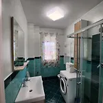 Sophie's Oasis Apartment